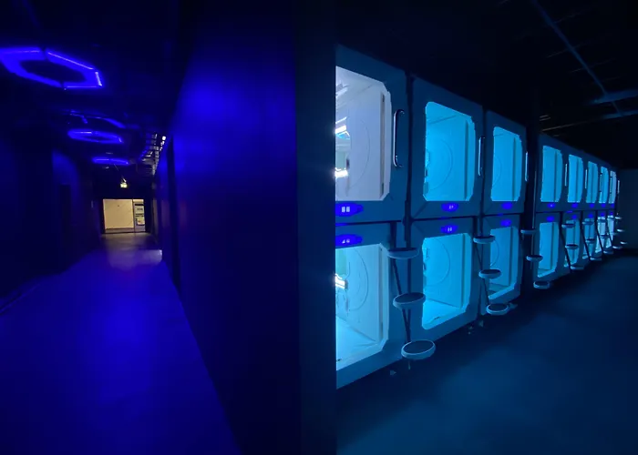 Space Night Capsule * Berlin