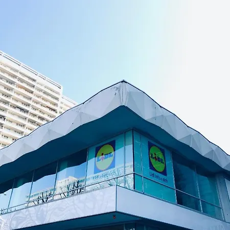 Hostel Space Night Capsule *