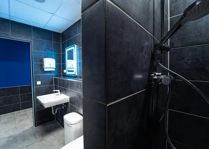 Hostal Space Night Capsule