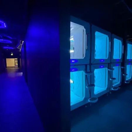 Albergue Space Night Capsule Berlim