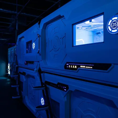 Хостел Space Night Capsule *
