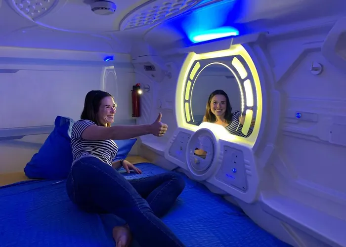 Space Night Capsule *